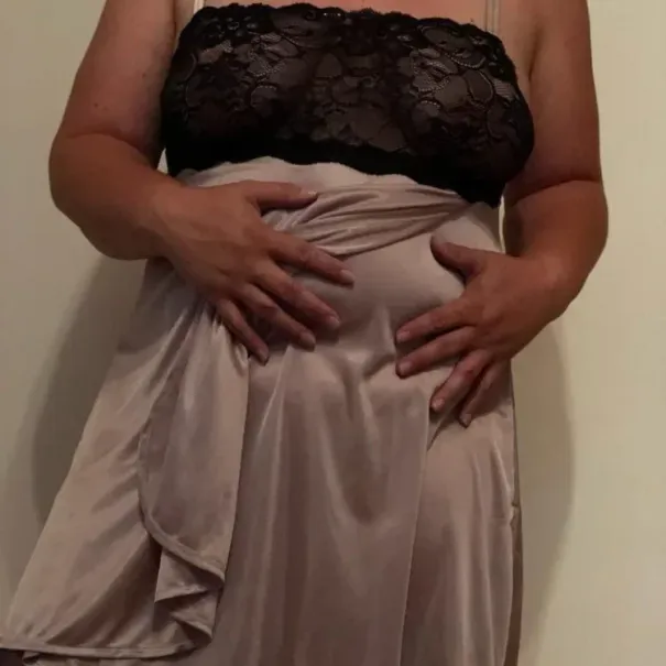 Noelia/CH - CH in Baden bietet 90 Min. rotes Tantra - Bild 5 / 8