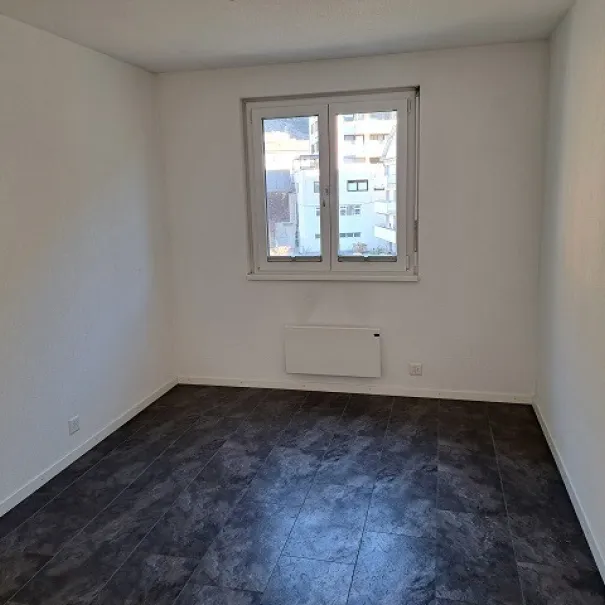 4.5 Zi-Wohnung MFH Gampilz - Bild 5 / 8