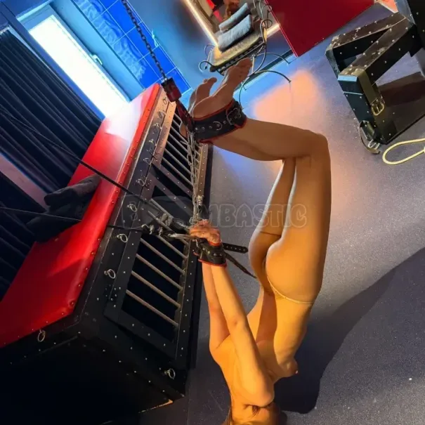 Sklavin Sunny - Sklavin Sunny im Boombastic - Bild 8 / 10