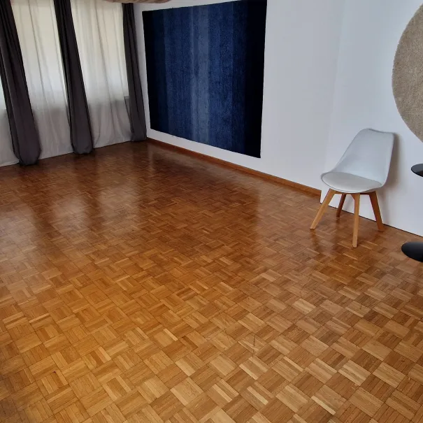 Behandlungsraum in Binningen BL - Bild 1 / 3