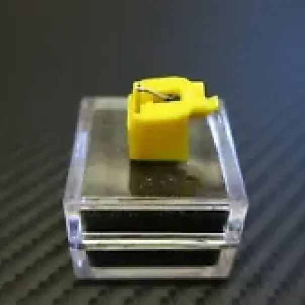 DENON PLATTENSPIELER Modell: DP 29 F Neue Nadel ersetzt - Bild 4 / 11