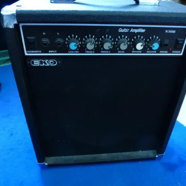 EKO  Gitarren Verstärker K 300R  Amplifier  Visaton Bass Chassis - Bild 1 / 11