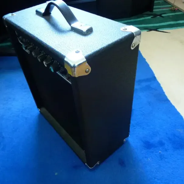 EKO  Gitarren Verstärker K 300R  Amplifier  Visaton Bass Chassis - Bild 2 / 11