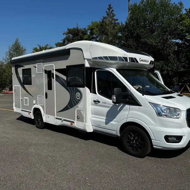 Ford Chausson 720 Titanium Premium - Bild 2 / 6