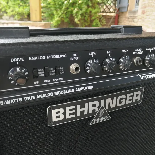 GITARREN Verstärker    V-TONE GM108 - Bild 2 / 10