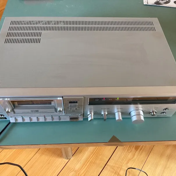 H I T A C H I - D-75 S silber Top Tape guter zustand. Kassetten - Bild 3 / 10