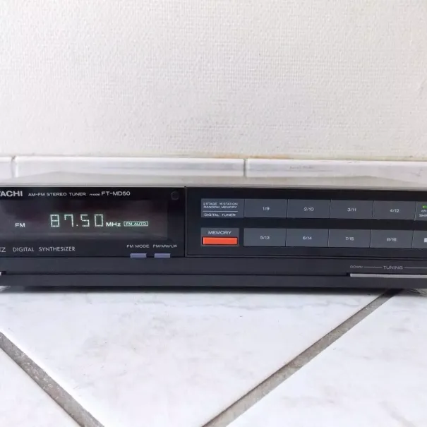 HITACHI - TUNER - HIFI - FT-MD50 Top Tuner - Bild 1 / 13