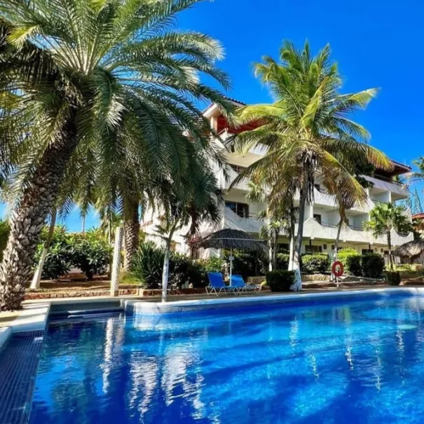 Hotel mit zwei Gebäuden auf der Insel Margarita / Venezuela - Preissenkung - Bild 1 / 7