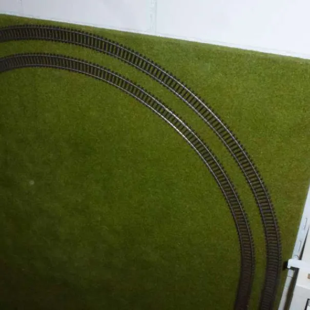 Kleinbahn Modellbahn - Test Doppel Schienen - Bild 2 / 8