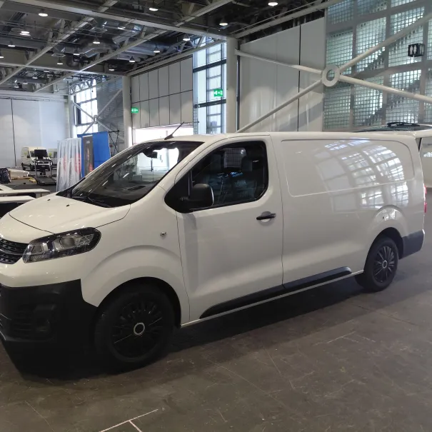 Kleintransporte Warentaxi Möbeltaxi Bern Thun - Bild 3 / 3
