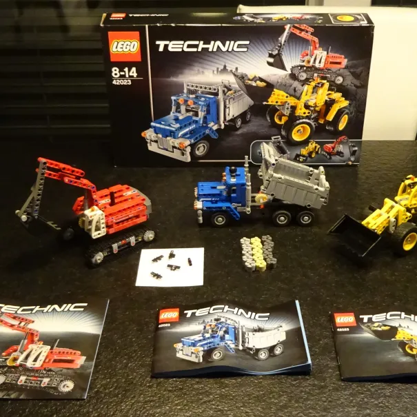 LEGO Technic Baustellen-Set 42023 - Bild 1 / 5