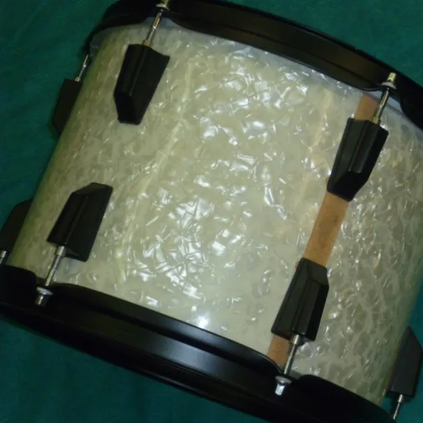 MONTANA   Drum TOM   weiss Perlmut   schwarz matt Rand - Bild 1 / 11