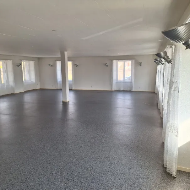 Nachmieter gesucht: Räumlichkeit in Bellach - Bild 1 / 4