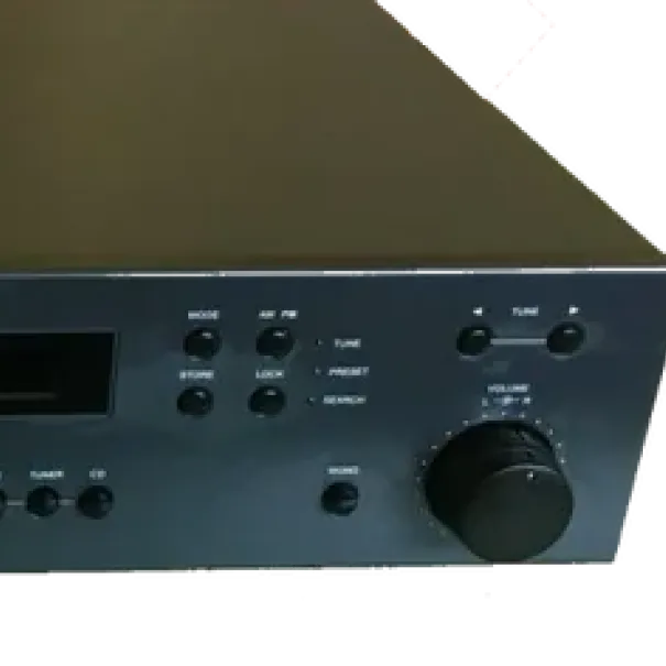 NAD - RECEIVER - 710 Stereo AM FM Leistungsbeschreibung Endstufen-Sektion - Bild 1 / 9