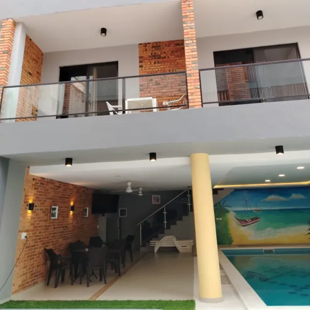 Neubau-Hotel mit Wohnhaus in San Antonio / Paraguay - Bild 1 / 7