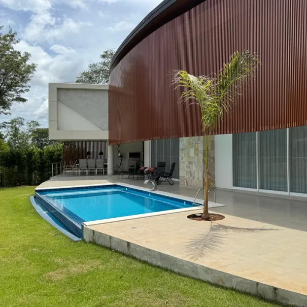Neubau-Luxus-Villa mit Pool im Raum San Bernardino / Paraguay - Bild 9 / 9