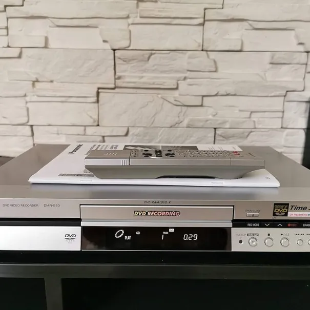 PANASONIC-DMR-E50 DVD-RAM -DVDR DVD Bild Ton MPEG2 - Bild 1 / 13