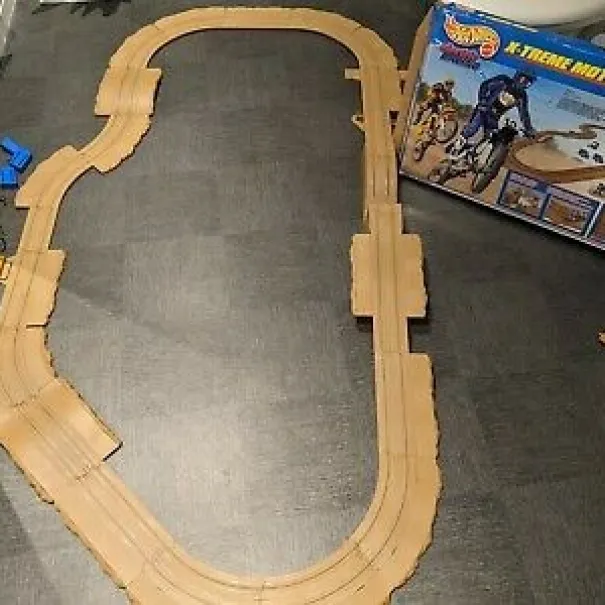 Rennbahn Motos HOT WHEEL - Bild 9 / 14