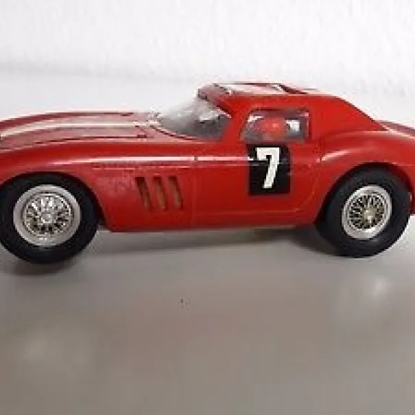 Rennwagen Slotcar Gama Ferrari 275 GT rot - Bild 4 / 10