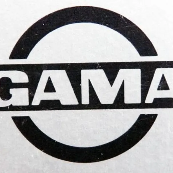 Rennwagen Slotcar Gama Ferrari 275 GT rot - Bild 5 / 10