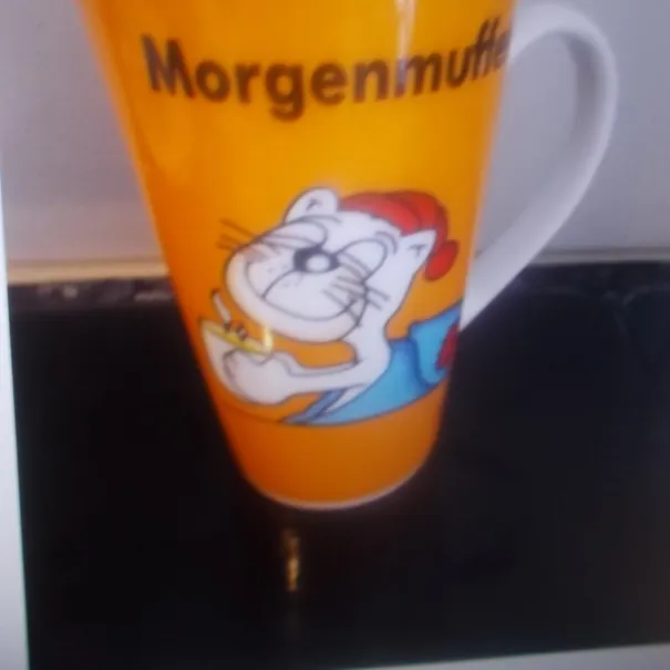 Tassen - Bild 1 / 2