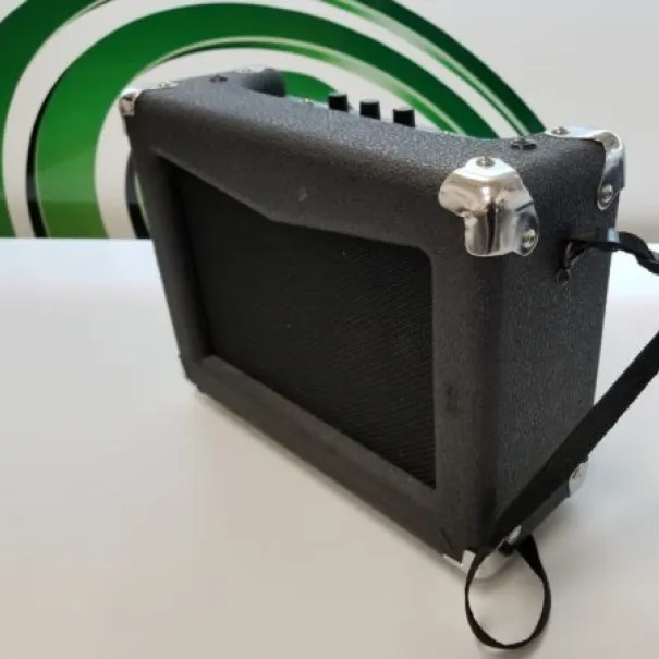 Tragbarer Gitarren Verstärker G - 15 G    20 Watt Power - Bild 1 / 9