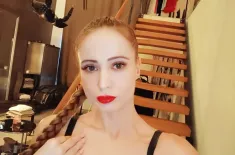 Arielle - Bizarr Fetisch Massa...