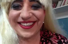 TS Zessy und  Diana - Frau und eine TS, beste Fick-Freundinnen und immer dauergeil.