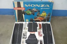 CARRERA MONZA Autorennbahn 305...