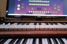 Kostenlose Downloads , 220 Noten f. Orgel / Piano