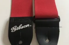 MARKE: GIBSON - Gitarren Halte Gurt NEU OVP Original Gitarren Gurt von GIBSON rot