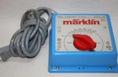 Märklin TRAFO 37540 T 25 blau O-L 16V 0-B7-16/24 Volt Fahrtenregler trafo