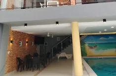 Neubau-Hotel mit Wohnhaus in San Antonio / Paraguay