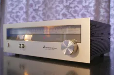 TUNER Hifi Mitsubishi Radio DA F 210S silber Hifi Audio OLDY Shop