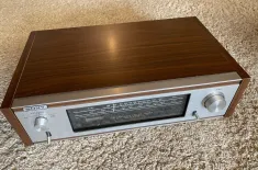 TUNER - OLDY Sony Modell: ST-5600 L Ausführung mit LW