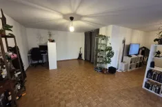 Umfassend sanierte 2.5-Zimmer-Wohnung Bottmingen