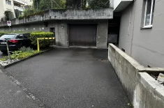 Zu Vermieten: Einstellhallenplatz in Köniz